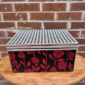 Punch Studio Vintage Keepsake Trinket Box 13 x 7 x 6  Floral Geometric pattern